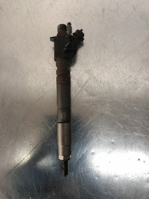Injector Volvo V70 2.4D Manual, 175cp sedan 2010 (31272767)