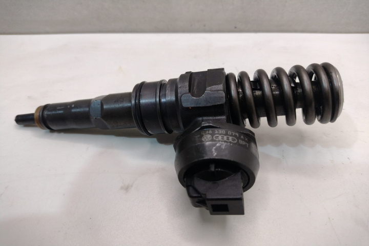 Injector Vw Audi Seat Skoda 038130079AX Ford Galaxy [facelift] [2000 - 2006]