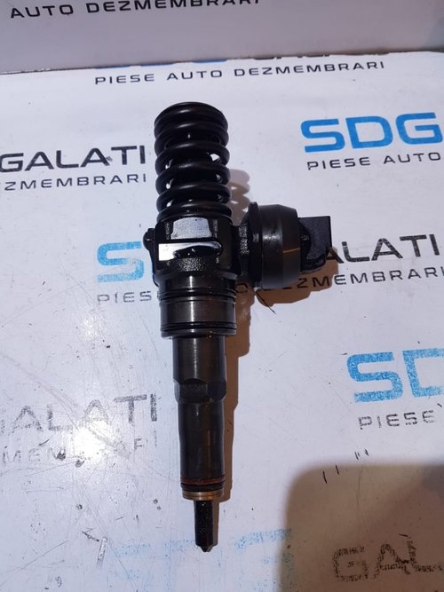 Injector VW Golf 5 2.0SDI 2003 - 2009 Cod Piesa : 036 130 073 AZ / 036130073AZ