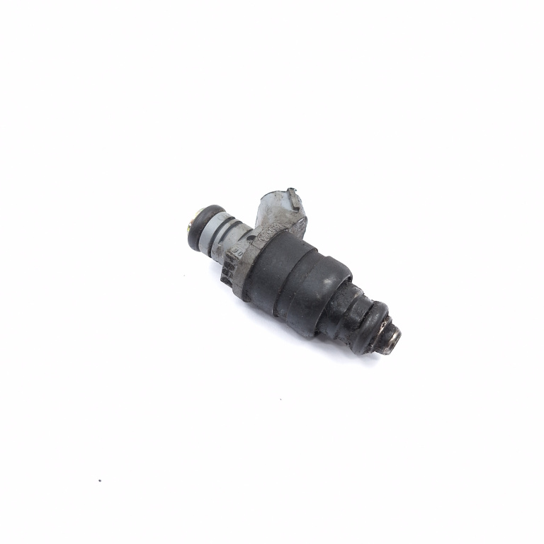 Injector Vw Golf 5 2003-2009 1.6 Benzina 06A906031Bt, 06A 906 031 Bt, 06A906031