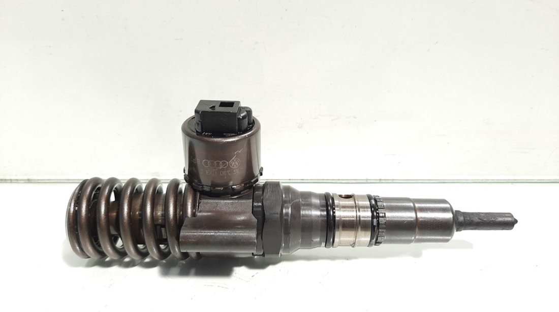 Injector, Vw Golf 5 Plus (5M1) [Fabr 2005-2008] 2.0 tdi, BKD, 03G130073G+, BPT, 0414720404 (id:425857)