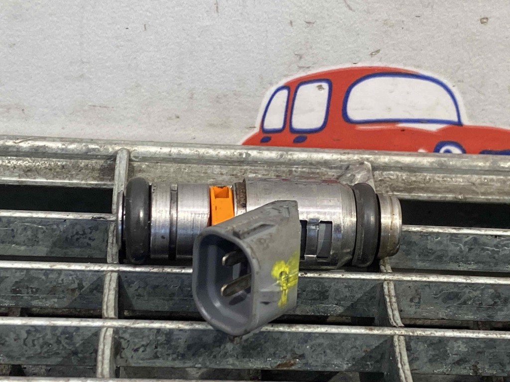 INJECTOR VW GOLF IV 1.4 INJ - (1998 2004)