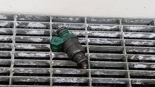 INJECTOR VW GOLF IV 1.6 INJ - (1998 2004)