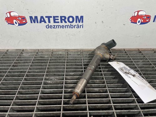 INJECTOR VW GOLF VII 1.6 TDI - (2012 2016)