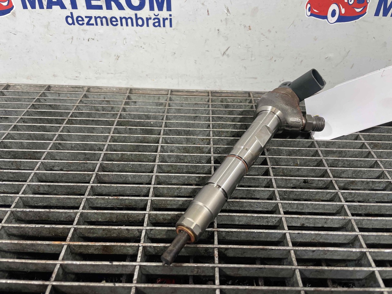 INJECTOR VW PASSAT 1.6 TDI - (2014 2019)