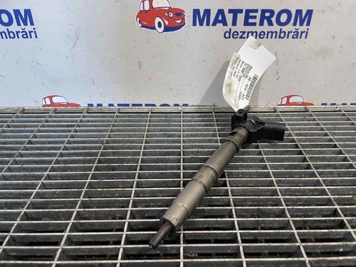 INJECTOR VW PASSAT 2.0 TDI - (2005 2010)