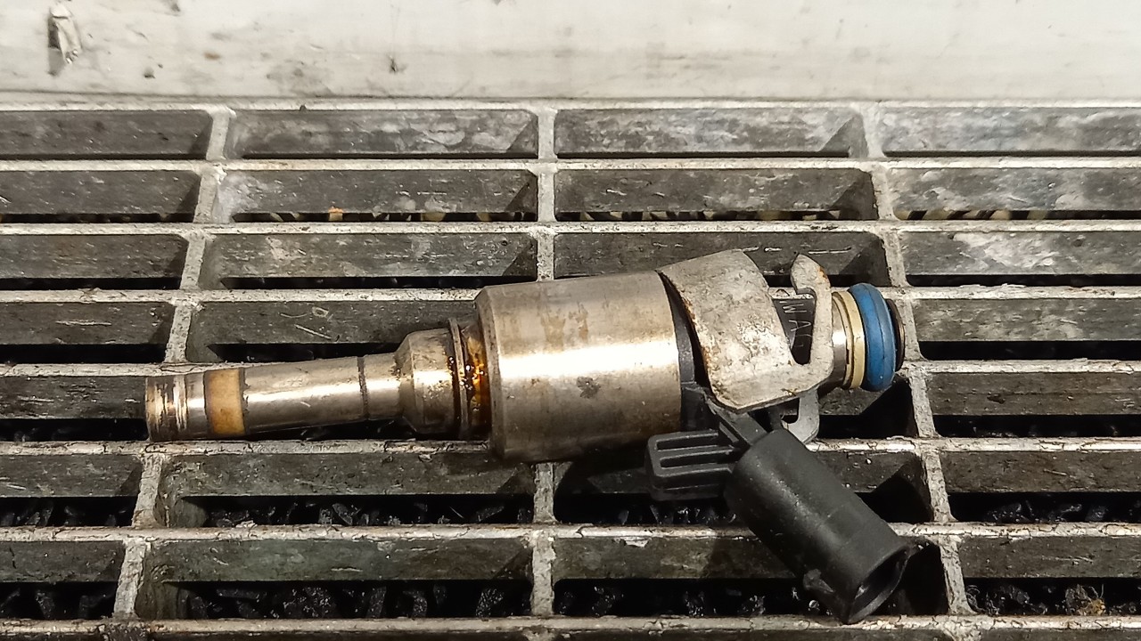 INJECTOR VW SCIROCCO 2.0 TSI - (2008 2014)