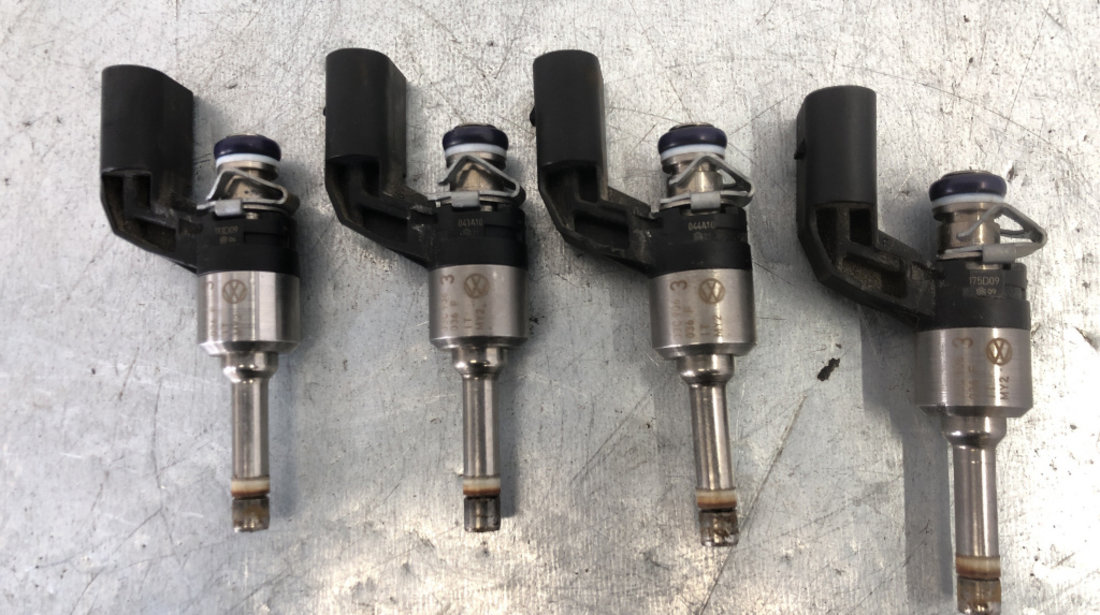 Injector VW Tiguan 1.4 TSI 4motion Manual 150 cp sedan 2010 (03C906036F)