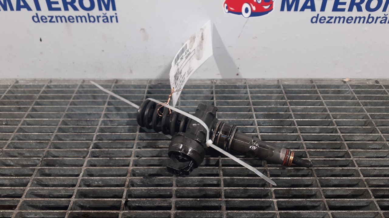 INJECTOR VW TOURAN 1.9 TDI - (2003 2007)