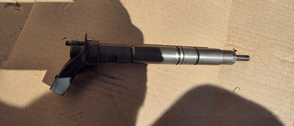Injector Vw Toureg 7P Facelift / Audi A8 4H / A6 C7 4G 3.0 TDI 2012 2013 2014 2015