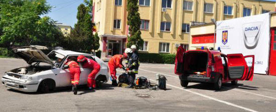 Inspectoratul pentru Situatii de Urgenta Arges a primit un Logan Van de la Dacia