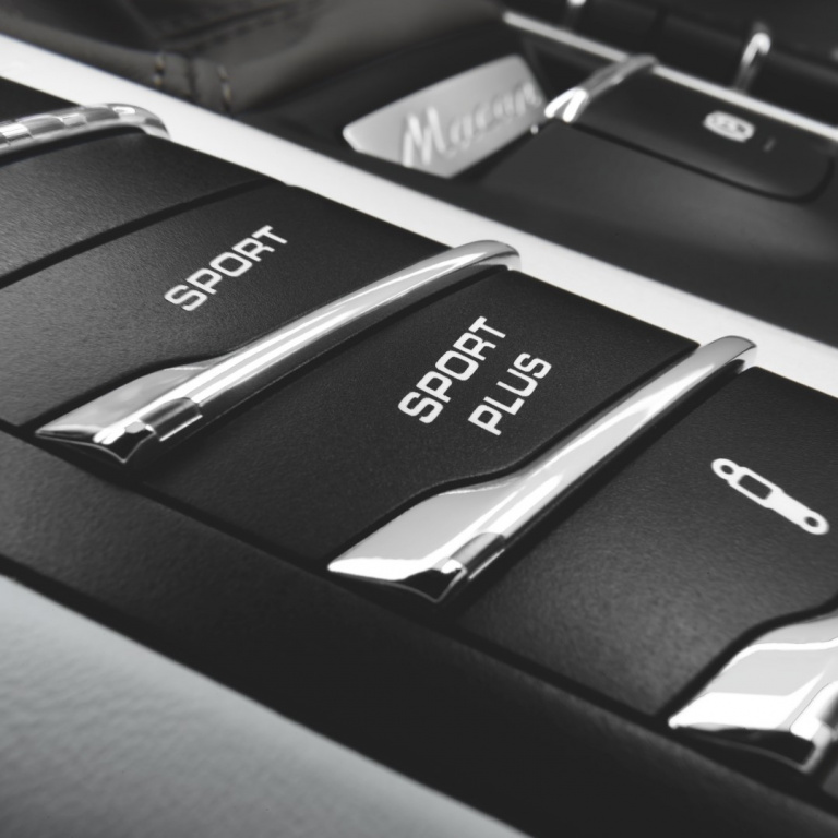 Instalare Ulterioara A Modului Sport Plus Oe Porsche Macan 95B 2014→ 95B04490073