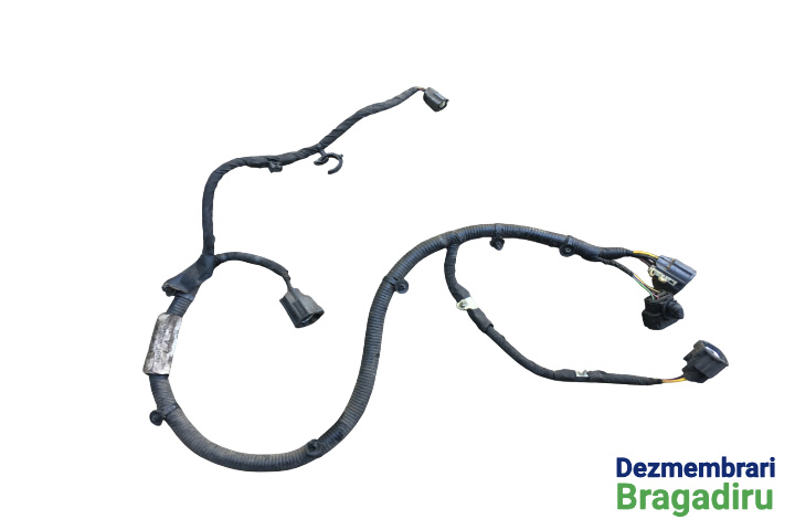Instalatie electrica electroventilatoare Cod: GG9T-8C290-LA GG9T-8C290-LA Ford Mondeo MK5 [2014 - 2020] Liftback 2.0 TDCi Duratorq MT (150 hp) Cutie de viteze manuala 6 trepte