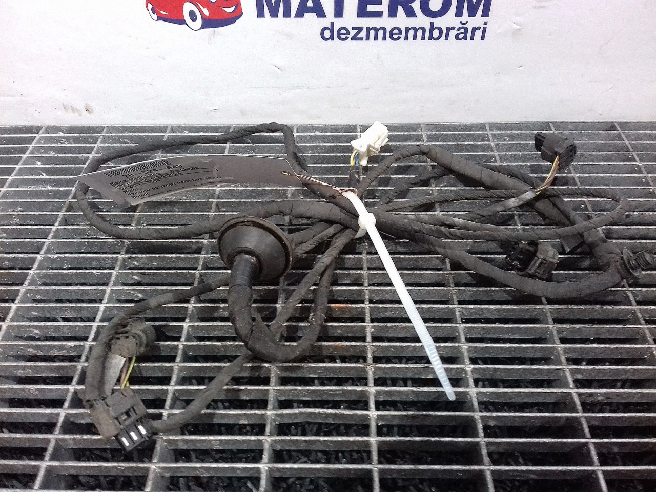 INSTALATIE ELECTRICA MERCEDES C-CLASS C-CLASS - - (2011 2014)
