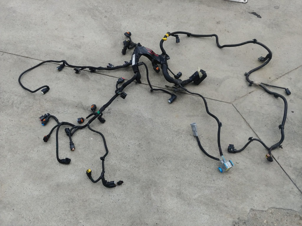 Instalatie electrica motor 2.0 hdi ah01 peugeot 5008 9835331780