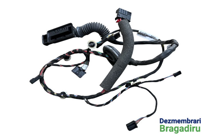 Instalatie electrica usa spate stanga Cod: 5E0971693C 5E0971693C Skoda Octavia 3 [2013 - 2017] Combi wagon 5-usi 1.6 TDI DSG (110 hp) Cod motor: CXXB, Cod cutie: RER, Cod culoare: LF8H-4K4K