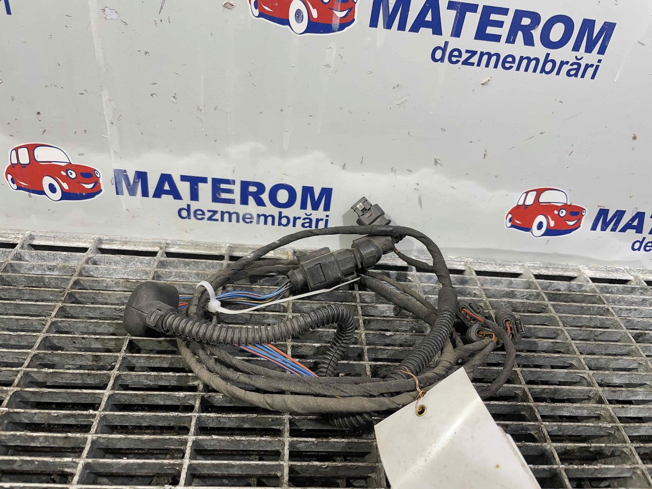 INSTALATIE ELECTRICA VW GOLF VI PLUS GOLF VI PLUS - - (2008 2014)