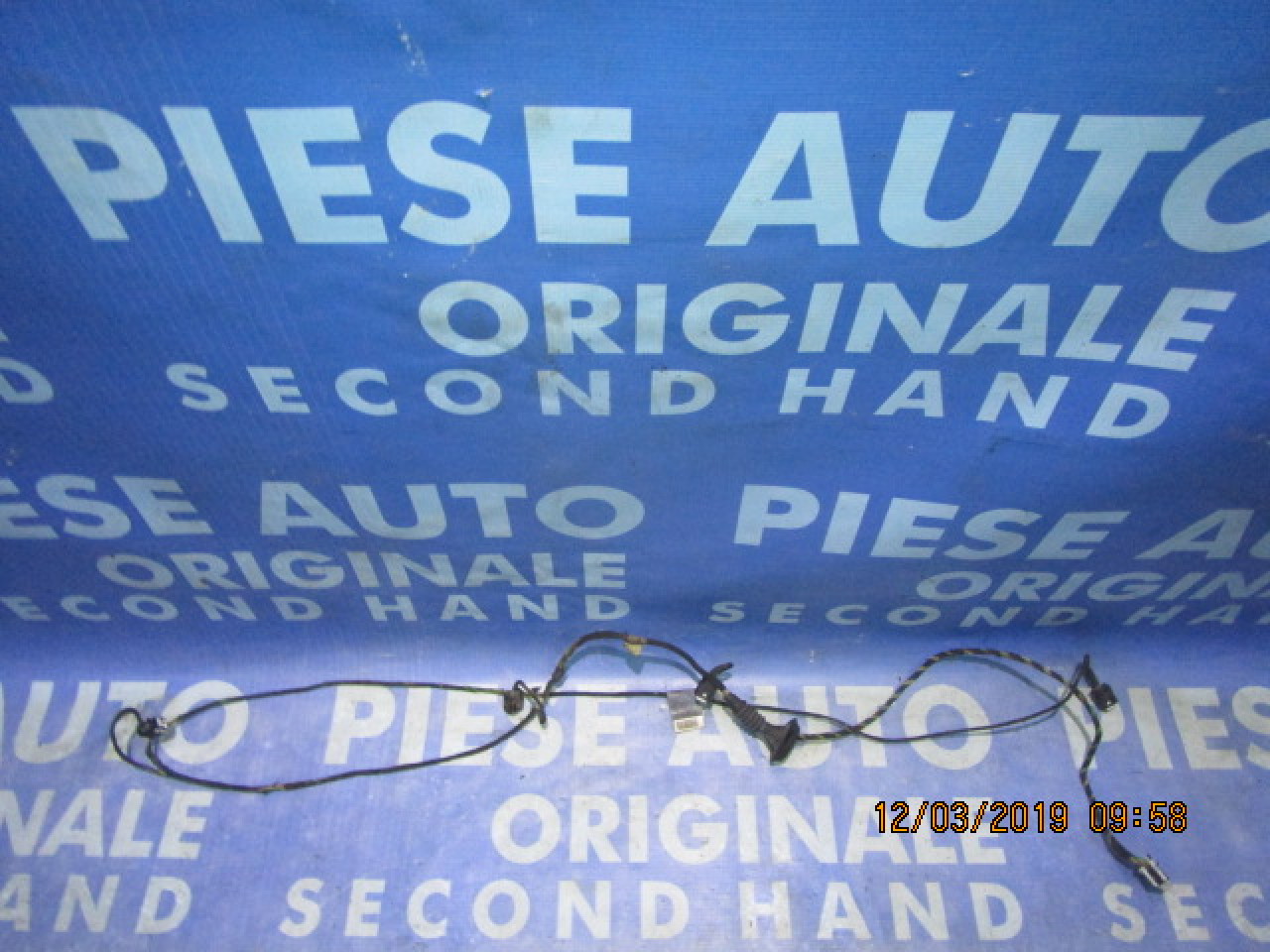 Instalatie senzori parcare BMW E39; 8377792 (spate)