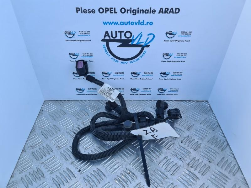 Instalatie senzori parcare fata Opel Zafira B Facelift 2008-2014 13263183