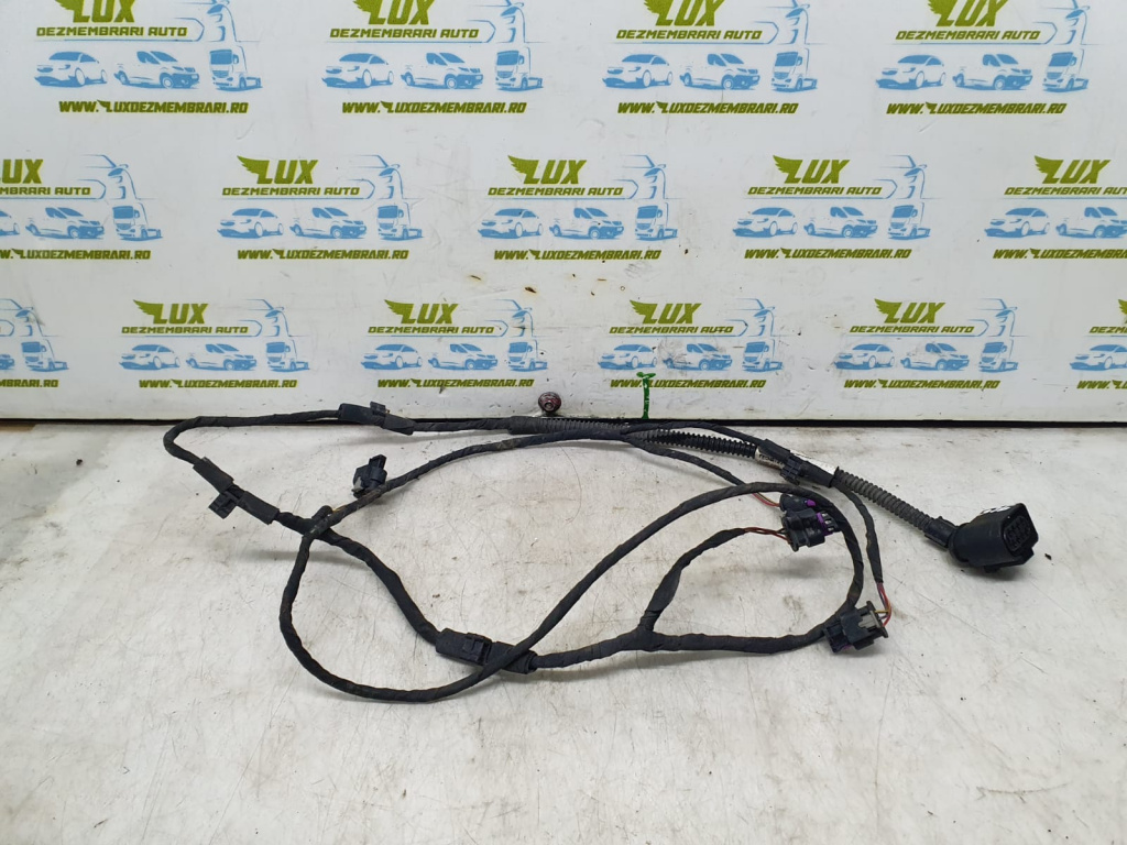 Instalatie senzori parcare spate 1k9971095b Volkswagen VW Golf 6 [2008 - 2015] 2.0 tdi CFH