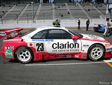 Instantaneu: Nissan Skyline R33 GT-R LM