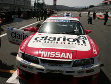 Instantaneu: Nissan Skyline R33 GT-R LM