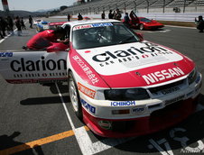 Instantaneu: Nissan Skyline R33 GT-R LM