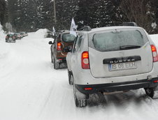 Intalnire Dacia Duster 2012