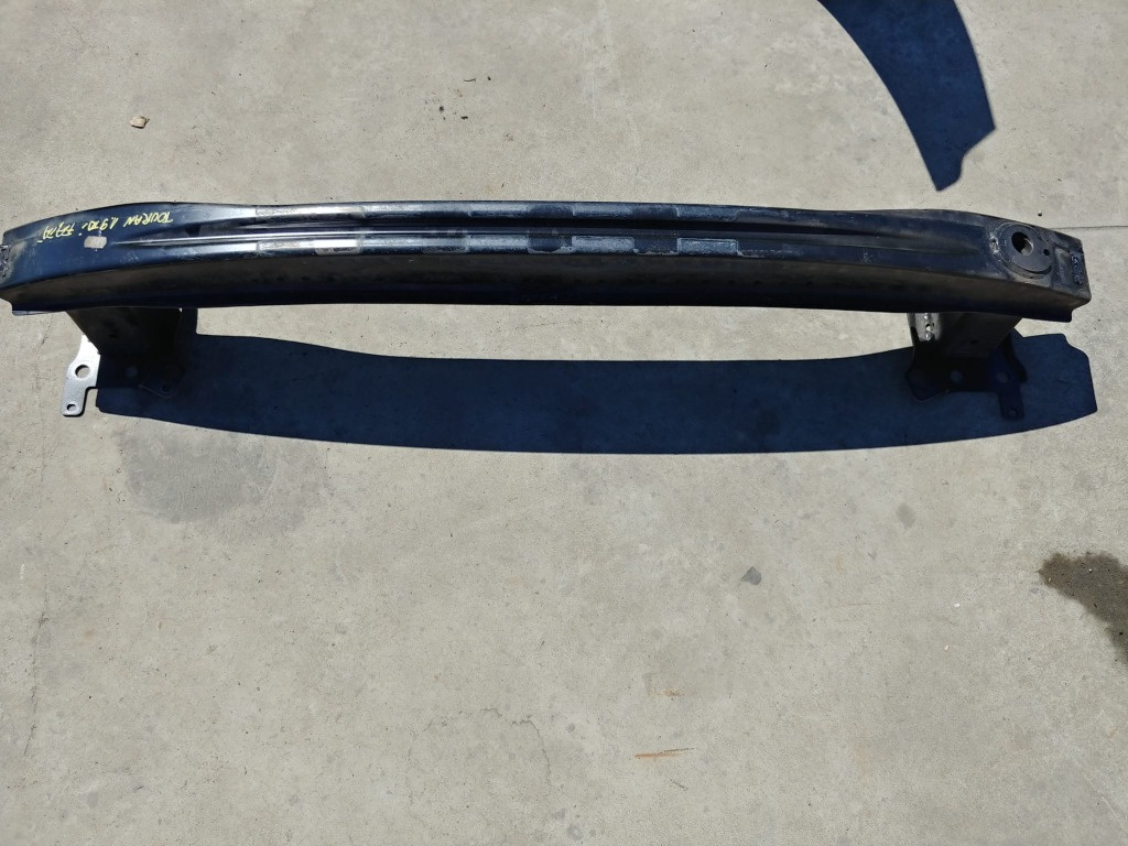 Intaritura armatura bara fata vw touran 1t