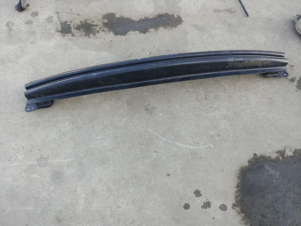 Intaritura armatura bara spate vw golf 5 scurt 1k0807630