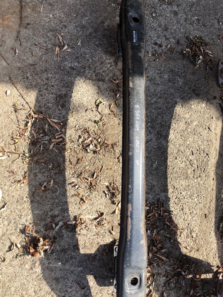 Intaritura bara spate Mercedes E 350 2004, A2076100014