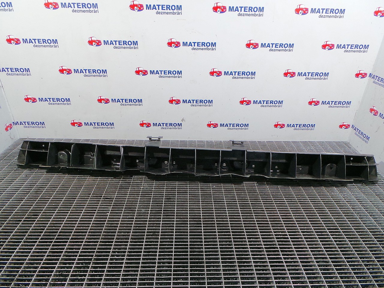 INTARITURA BARA SPATE PEUGEOT PARTNER PARTNER - - (2002 2008)