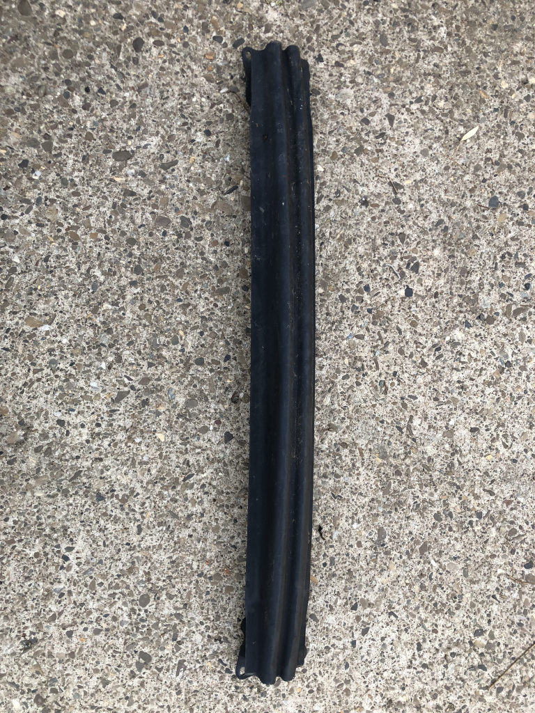 Intaritura bara spate Volkswagen Golf 5 2005