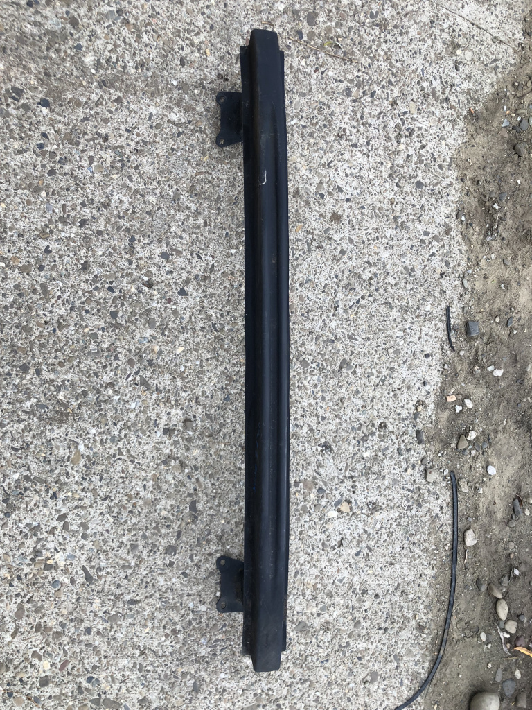 Intaritura bara spate Volkswagen Golf 5 2006