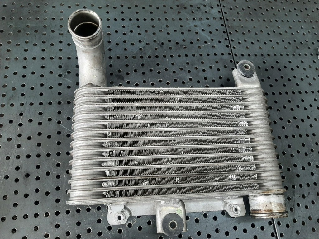 Intercooler 1.4 d-4d 1nd-tv toyota yaris 33010-359