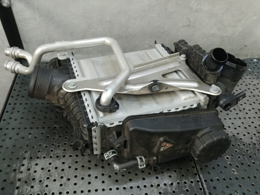Intercooler 2.0b 260920 mercedes a-class a35 amg w177 euro 6 a2600906700