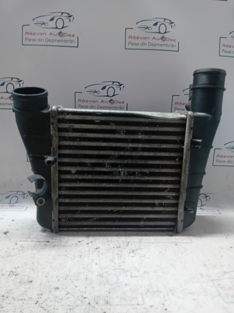 Intercooler Audi A4 2007, 8E0145805AA / 3229440