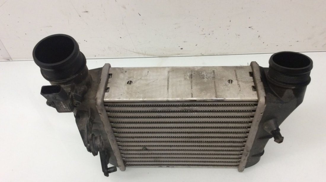 Intercooler audi a4 b7 2.0 tdi blb bre 140 cai cod 8e0145805aa