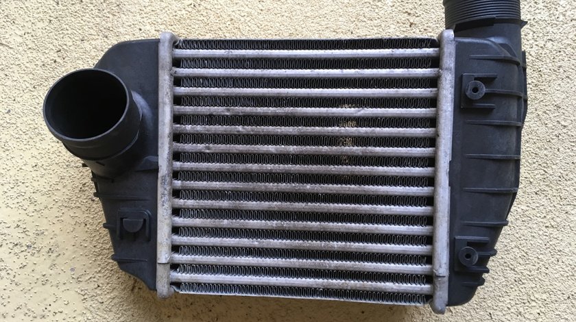 Intercooler Audi A6 , 2.7 / 3.0 Tdi ( BPP , BMK ) 4F0145805T