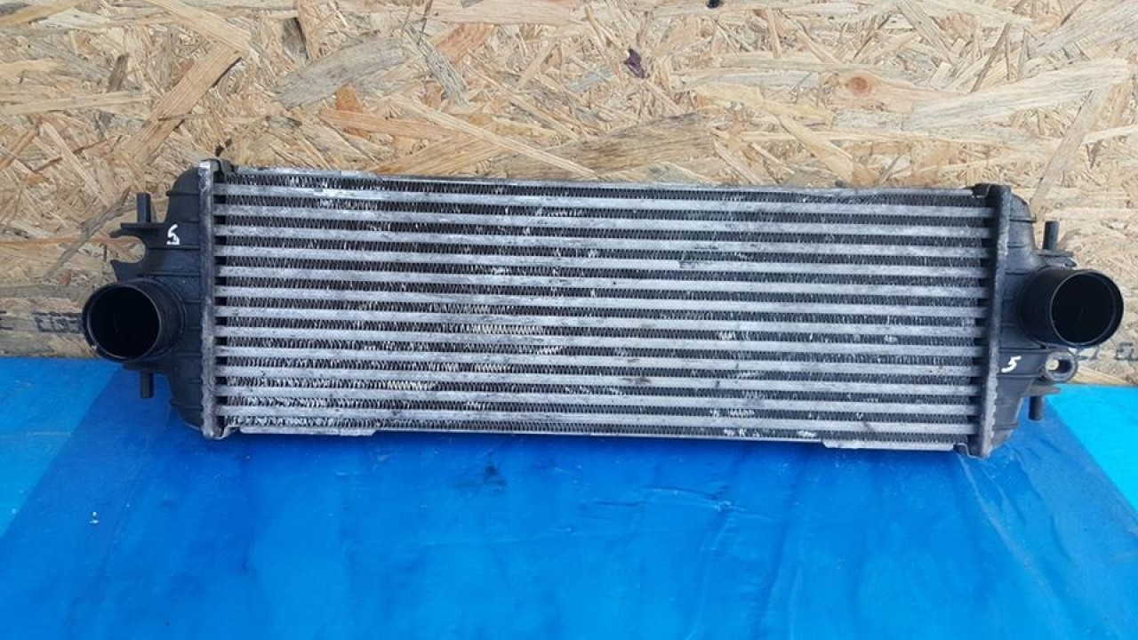 Intercooler cod 7700312903 renault trafic 1.9 dci