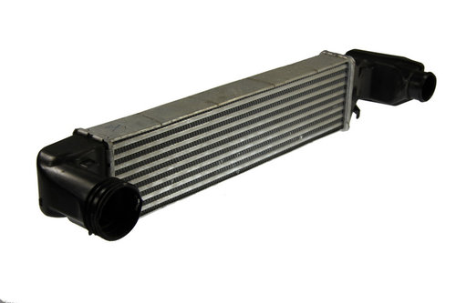 Intercooler, compresor BMW Seria 3 Cabriolet (E46) (2000 - 2007) THERMOTEC DAB001TT piesa NOUA