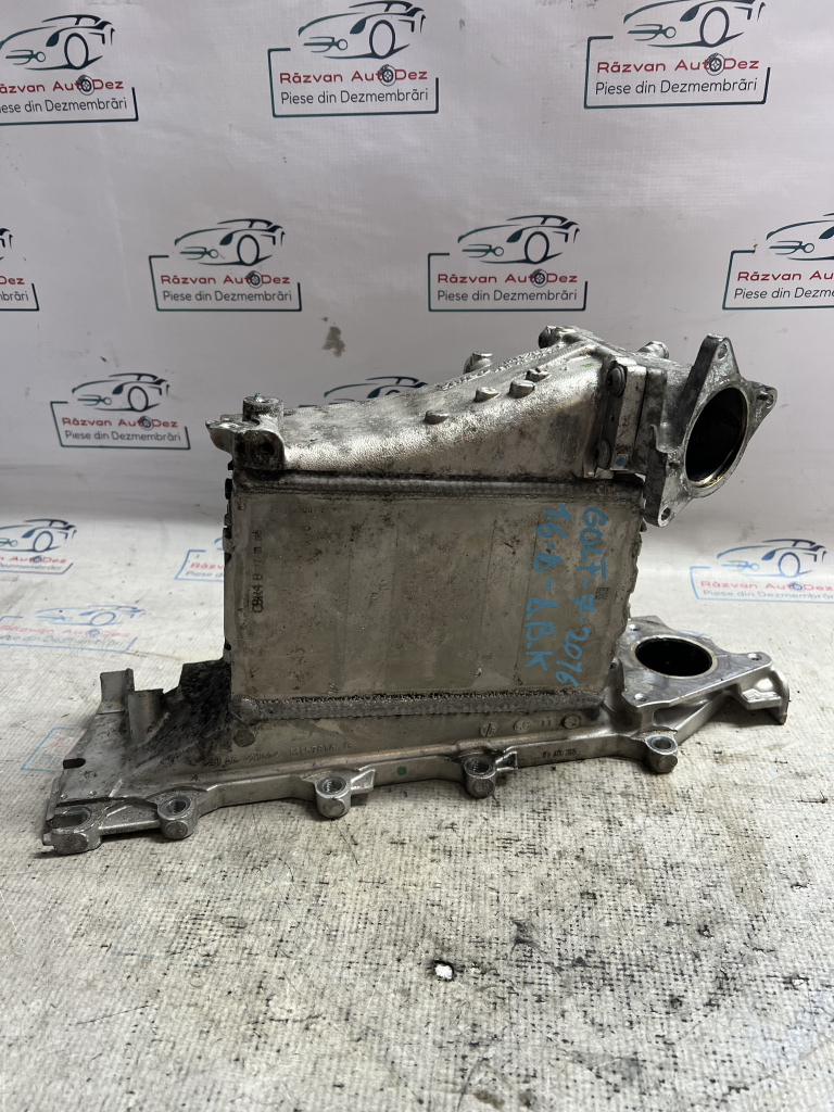 Intercooler cu răcire pe apa Volkswagen Golf 7 1.6 Motorina 2016, 04L129766AJ