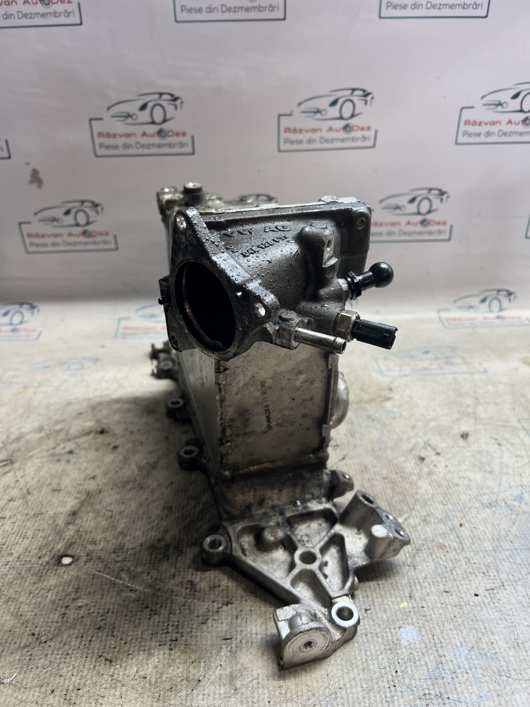 Intercooler cu răcire pe apa Volkswagen Golf 7 2.0 Motorina 2015, 04L129766N