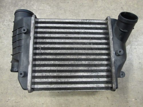 Intercooler dreapta Audi A6 4F 3.0 TDI QUATTRO