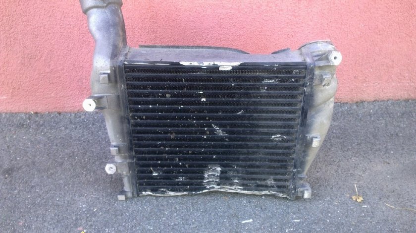 Intercooler dreapta porsche cayenne turbo s 2009