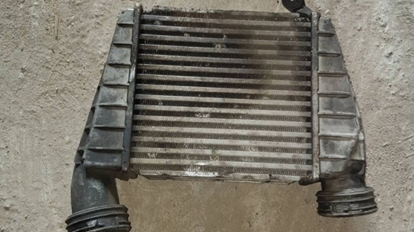 Intercooler dreapta vw phaeton 3.0 tdi cod 3d0145788