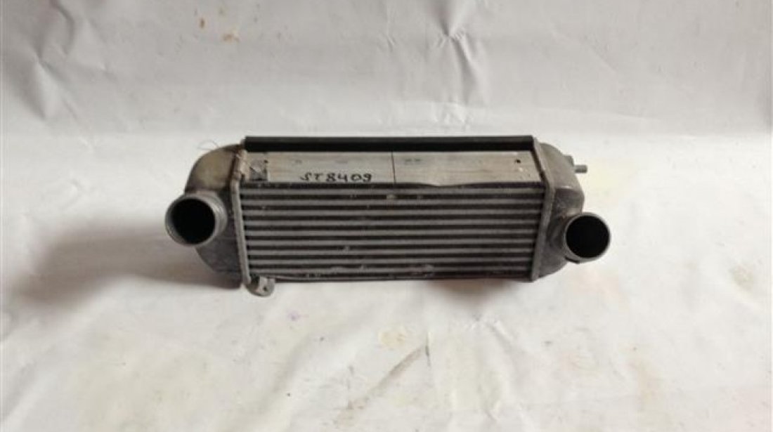 Intercooler Hyundai Santa Fe 2.2 CRDI an 2010 2011 2012 2013 cod 28270-2FXXX usor lovit