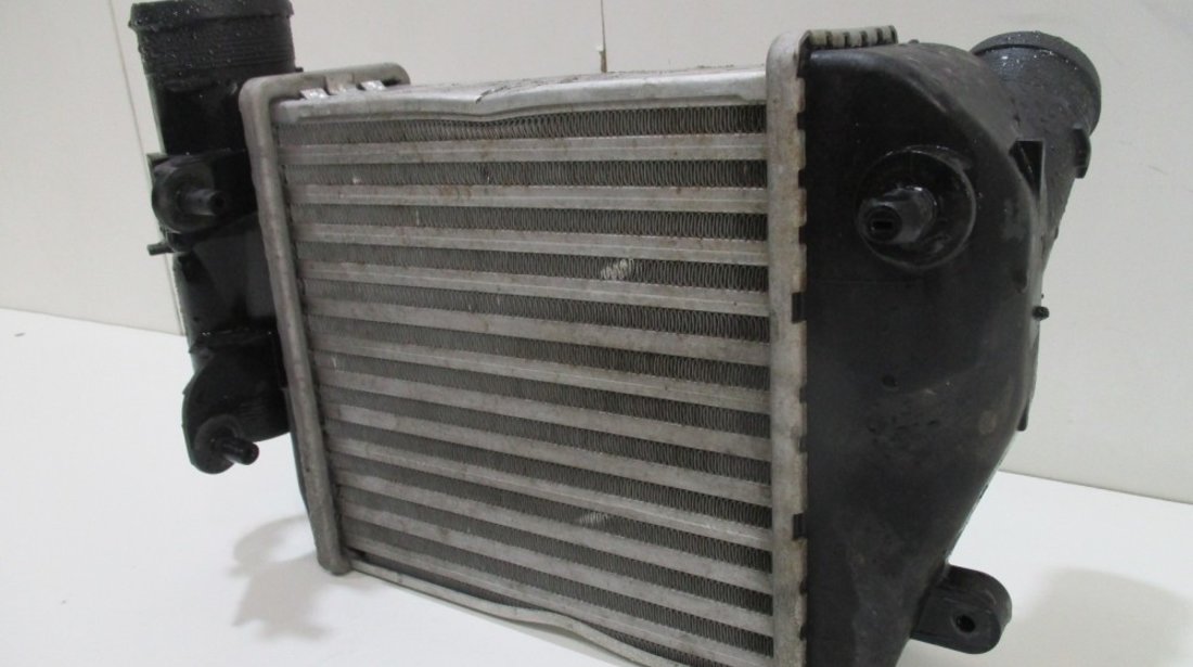 Intercooler partea stanga Audi A6 4F C6 2.7 / 3.0 TDI an 2005 2006 2007 2008 2009 2010