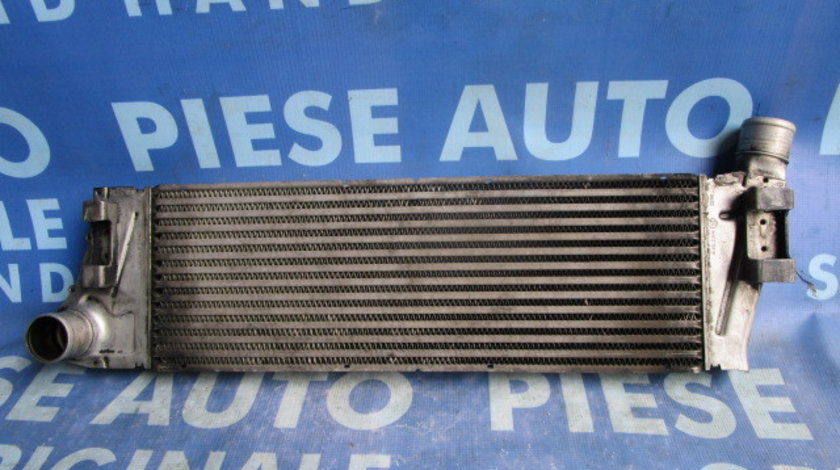 Intercooler Renault Megane: 8200115540