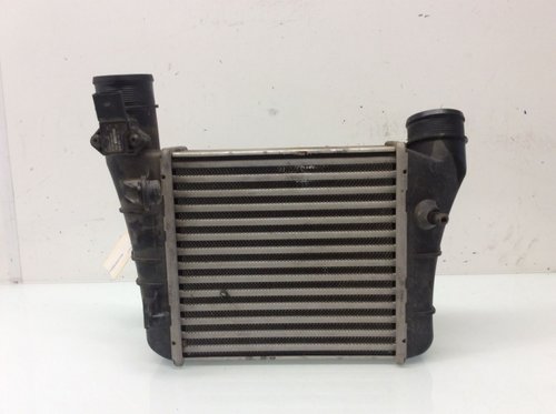 Intercooler stanga audi a4 b7 2.0 tfsi cod 8e0145805aa